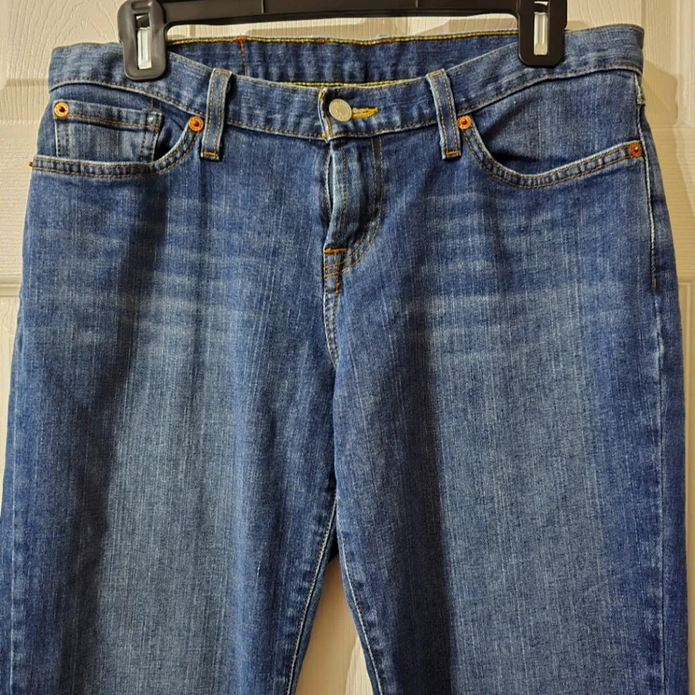 Y2K Lucky Brand Mid-Rise Flare Jeans, Medium-Dark Wash, Size 8, EUC!